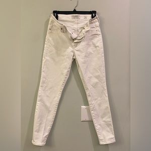 Lucky Brand | White Ava Skinny Jeans, size 2